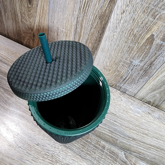 NEW LIMITED STARBUCKS 2022 DARK GREEN MATTE STUDDED 24oz SOFT TOUCH TUMBLER CUP - Picture 5 of 5